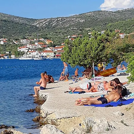 Appartement By The Sea Vinisce, Trogir - 24197