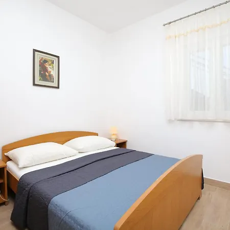 Appartement By The Sea Vinisce, Trogir - 24197