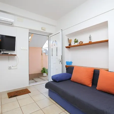 Appartement By The Sea Vinisce, Trogir - 24197
